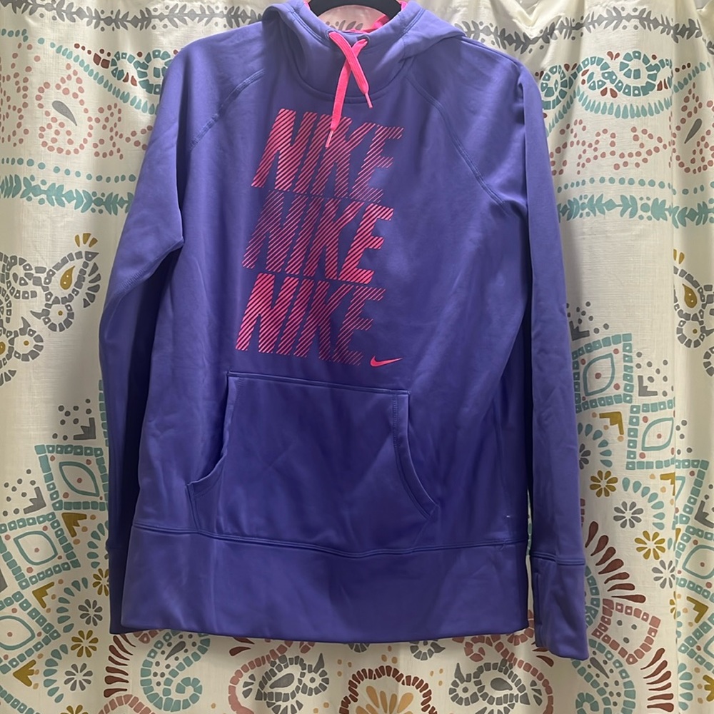 Nike sweatshirt